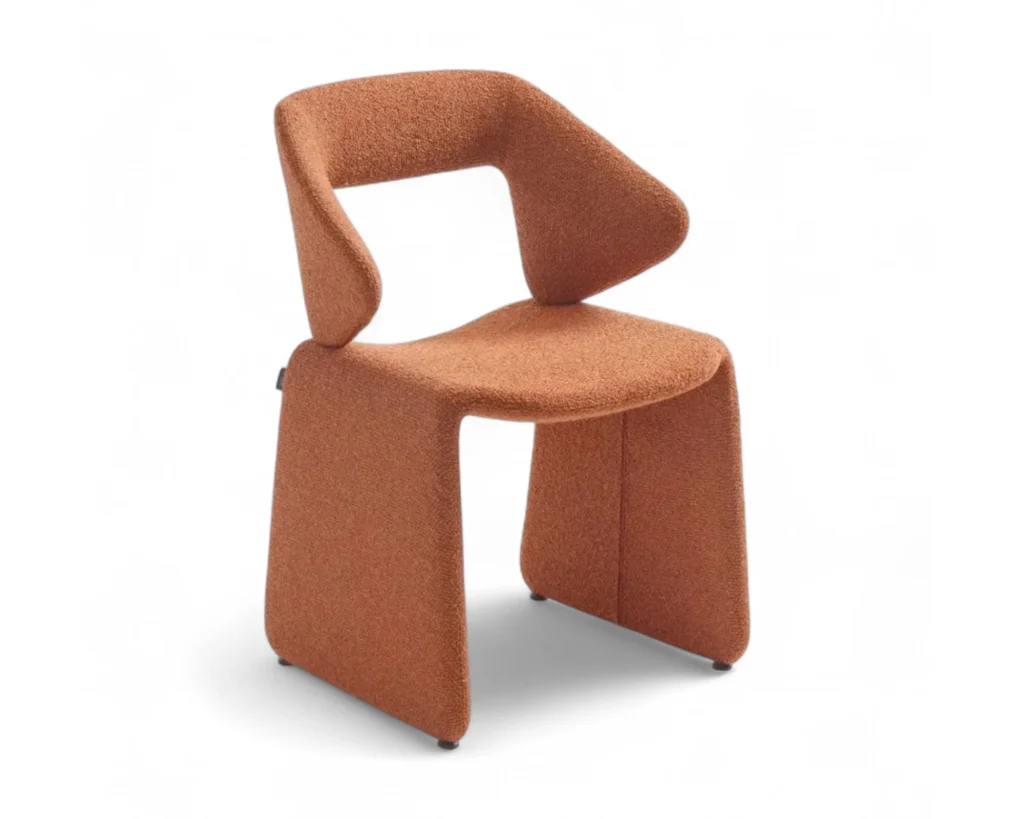 כיסא פלנל אלסטי לפינת אוכל