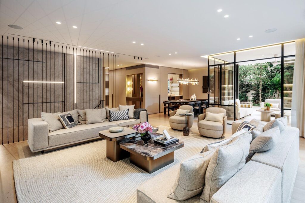 חלל מגורים מעוצב בפרויקט מעצבים יוקרתי בתל אביב