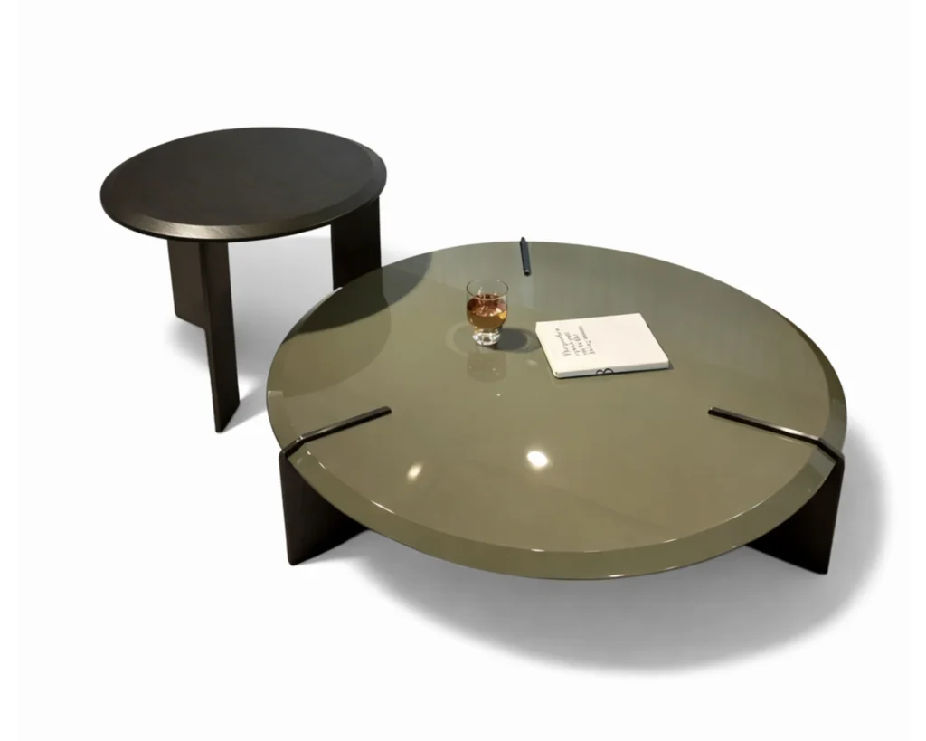 שולחן סלון יוקרתי ומעוצב על ידי גדולי המעצבים