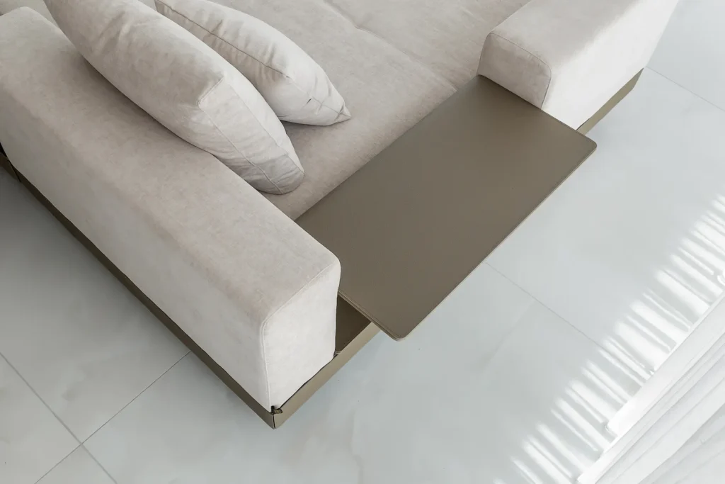 ריהוט יוקרתי לסלון בדירה באשקלון – פרויקט עיצוב פנים