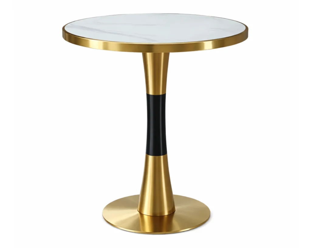 שולחן מעוצב לאירוח יוקרתי