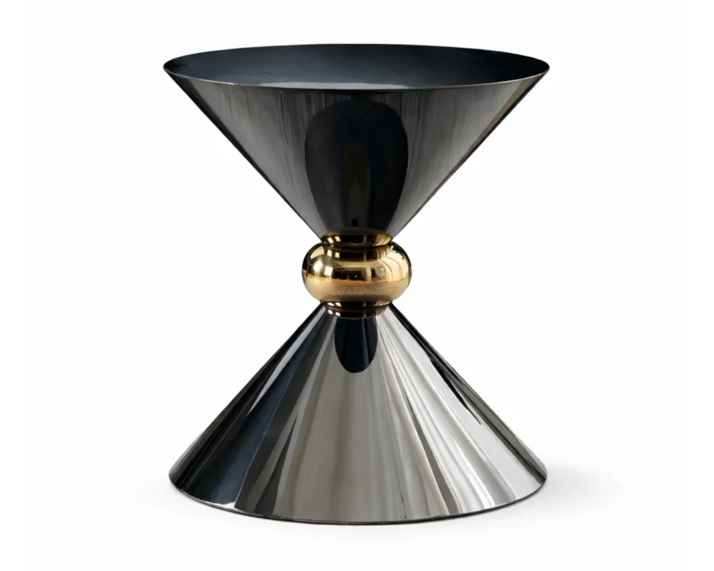 שולחן צד מעוצב עם נגיעות זהב