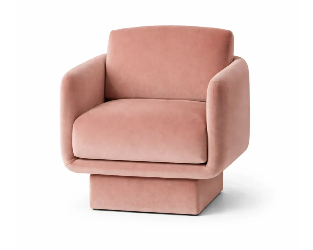 כורסא ורודה מעוצבת